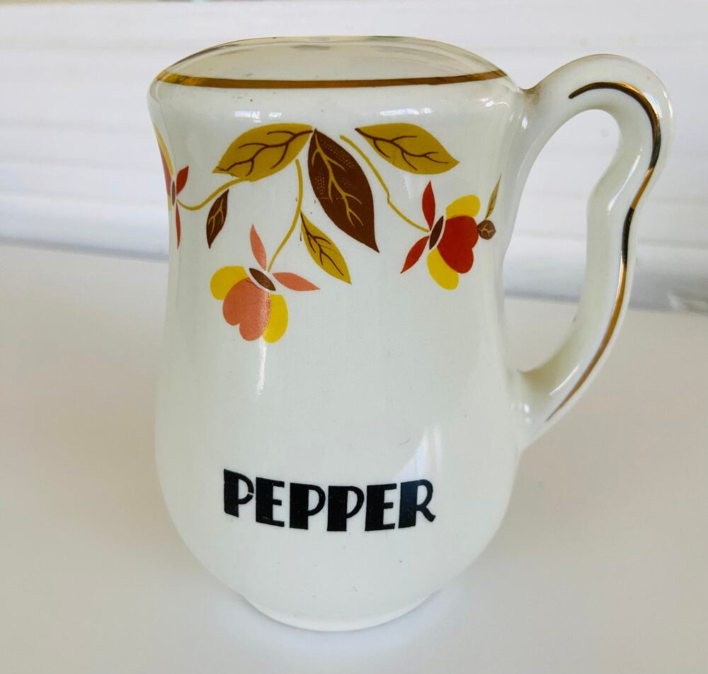 VINTAGE 1950s Hall China Mary Dunbar Autumn Leaf Pattern Pepper Shaker w/Handle